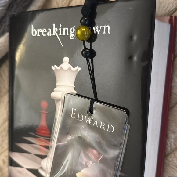 Twilight Saga | Collection Box Set with Bookmark | Stephenie Meyer - Picture 15 of 16